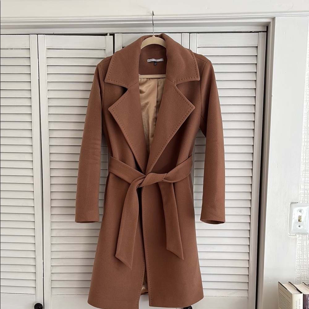 Women's Brown Coat. Size small